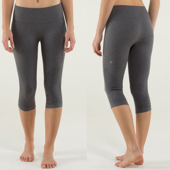 lululemon athletica Pants - Lululemon In The Flow Crop II Gray sz 6 B26